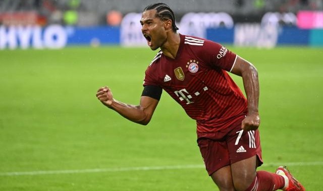 【德甲】格纳布里梅开 拜仁破连续进球纪录3比2科隆