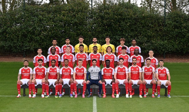 世界杯下载入口-独家：斯特林质疑阿森纳过去的冠军失利是否仍困扰着他们