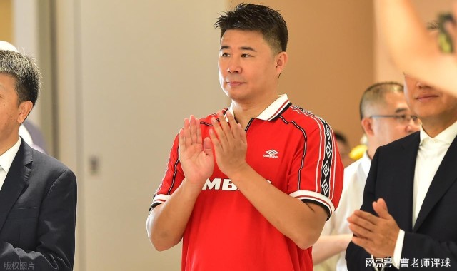 世界杯手机观看-全队遭批，唯他获赞！董方卓唯一认可的U23铁腰，要登陆英超了